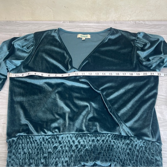Rockin C Velvet Wrap Long Sleeve Top Velour Western Cowgirl Women’s size Large - Picture 9 of 12
